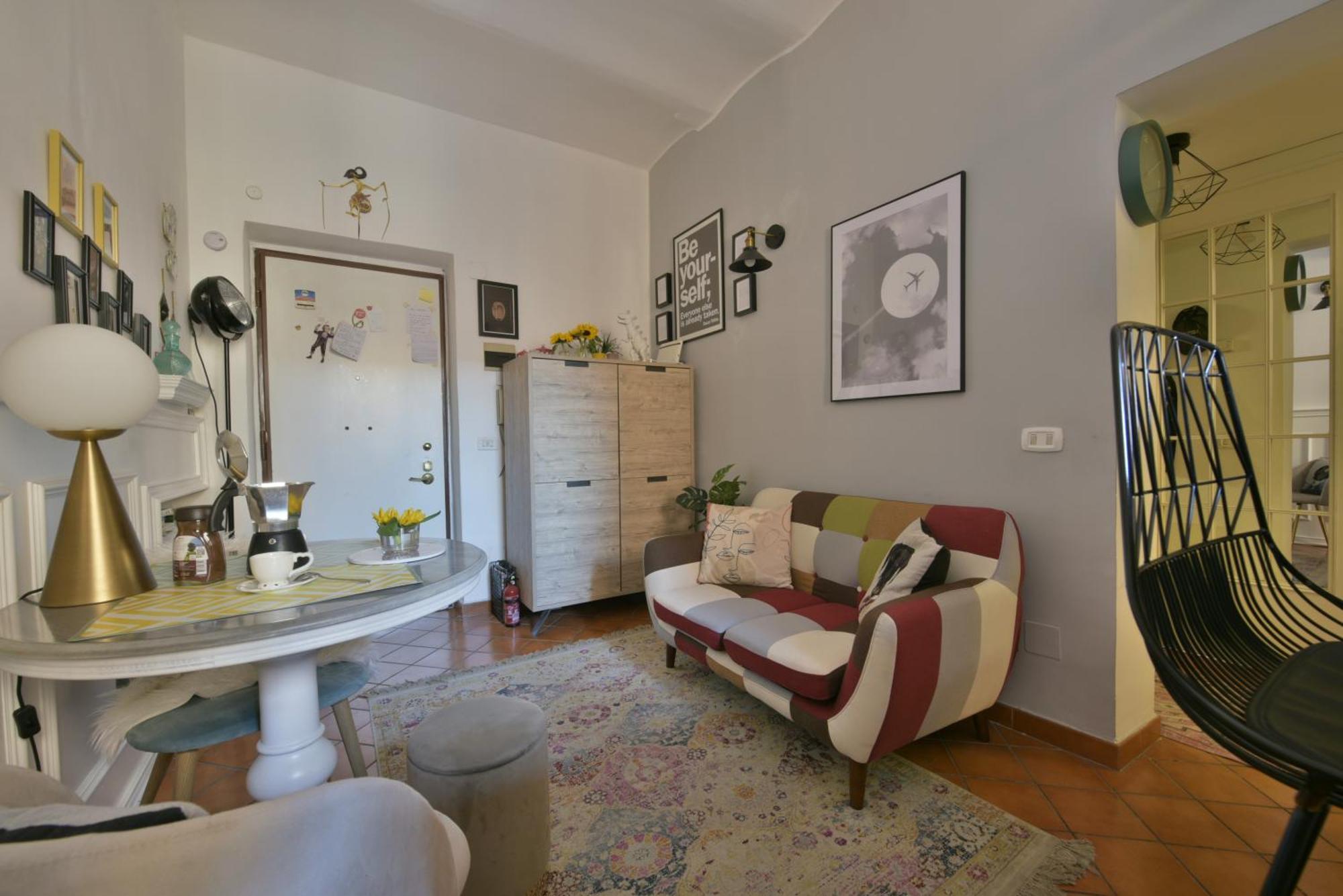 Vlad House, Close The Colosseum Apartment